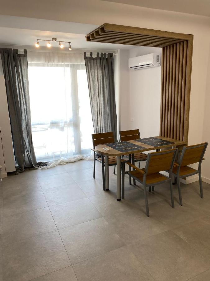 Catedral Apartment Bucharest Luaran gambar